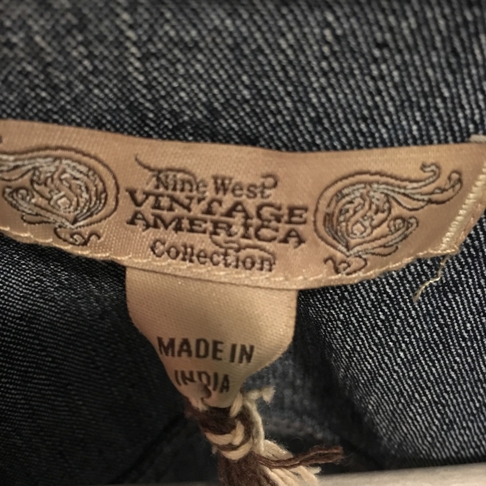 Jean Jacket - Picture 4 of 4
